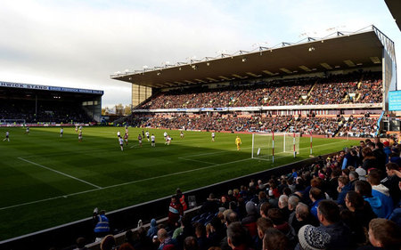 校园田径场改造效果